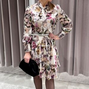 Rinascimento Multicolor Floral Long Sleeve Dress